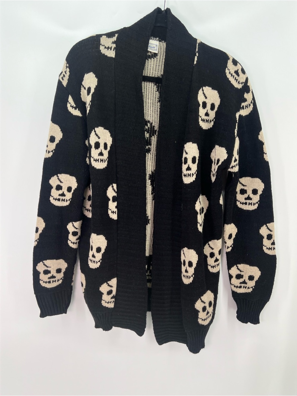Infiniti Black Skull Pattern Open Front Cardigan Sweater M Medium - Picture 4 of 9